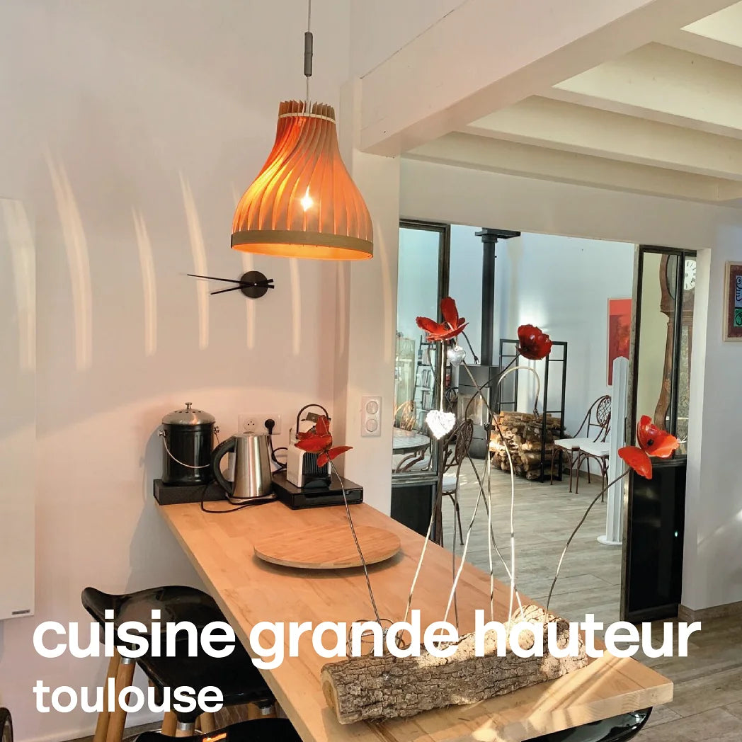 comptoir cuisine plafond avec grande hauteur eclairage comptoir plan de travail